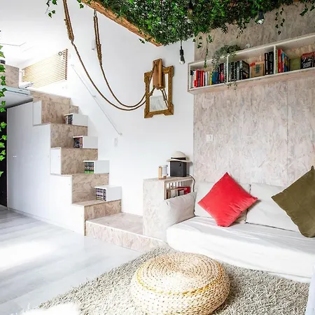 Apartment Veeve - Mezzanine Magic With Rooftop Views